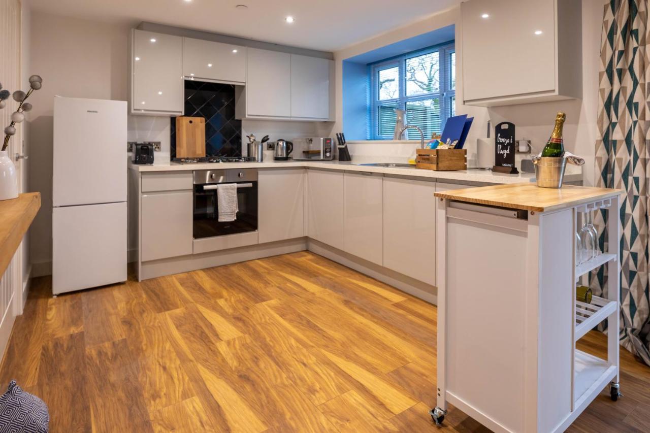 Caer Fedwen Barns Clwyd Cottage Two Bed, Barn Conversion With Private Hot Tub Bodfari Kültér fotó